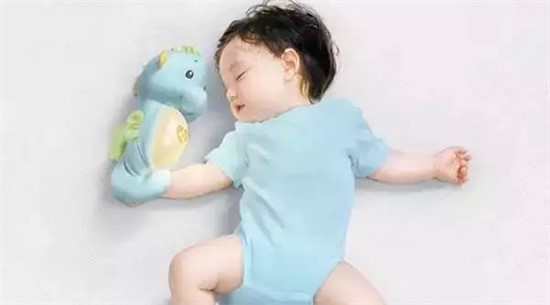 什么是脹氣？寶寶脹氣該怎么辦？